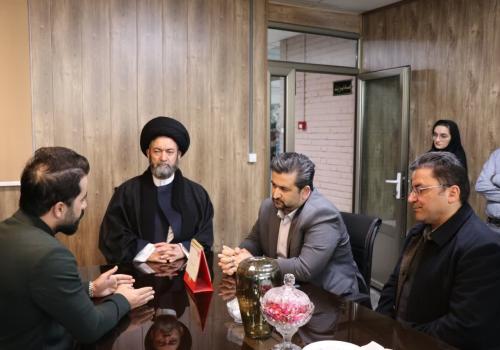 امام جمعه اردبیل از دو واحد تولیدی صنعتی در شهرک صنعتی شماره 1 اردبیل بازدید کرد